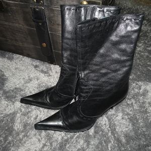 Black Cowgirl Boots